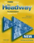 New Headway: Pre-Intermediate Third Edition: Teacher's Book : Six-level general English course for adults - Book