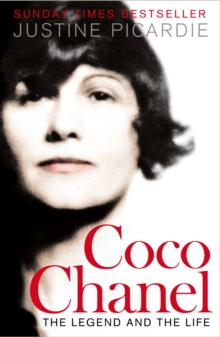 Coco Chanel : The Legend and the Life, Paperback Book Coco Chanel : The Legend and the Life, Paperback Book