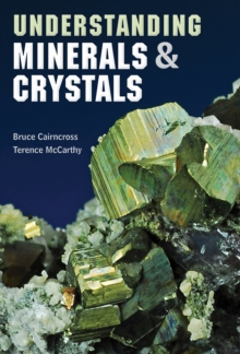 Understanding minerals & crystals, Paperback / softback Book Understanding minerals & crystals, Paperback / softback Book