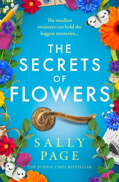 The Secrets of Flowers, Paperback / softback Book