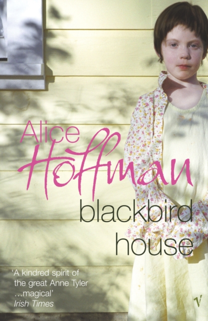 Blackbird House, Paperback / softback Book