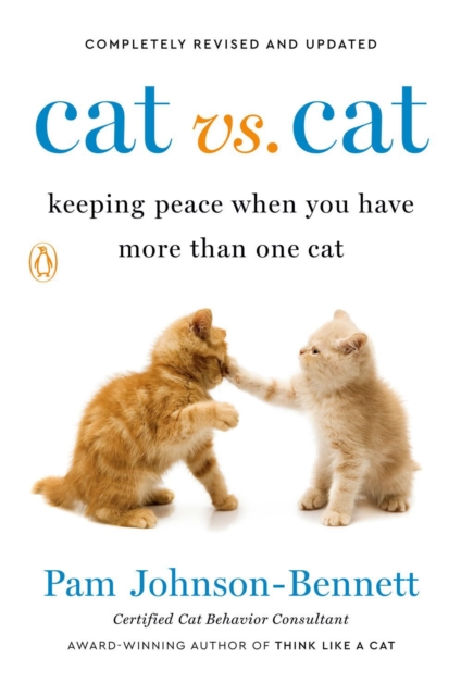 Cat Vs. Cat, Paperback / softback Book