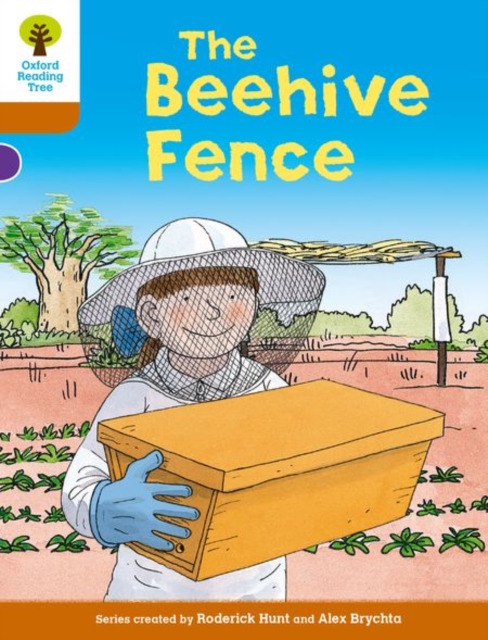 Oxford Reading Tree Biff, Chip and Kipper Stories Decode and Develop: Level 8: The Beehive Fence, Paperback / softback Book