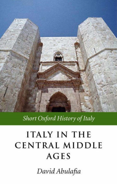Italy in the Central Middle Ages, Paperback / softback Book