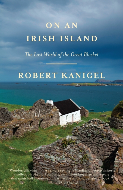 On an Irish Island : The Lost World of the Great Blasket, Paperback / softback Book