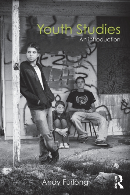 Youth Studies : An Introduction, Paperback / softback Book