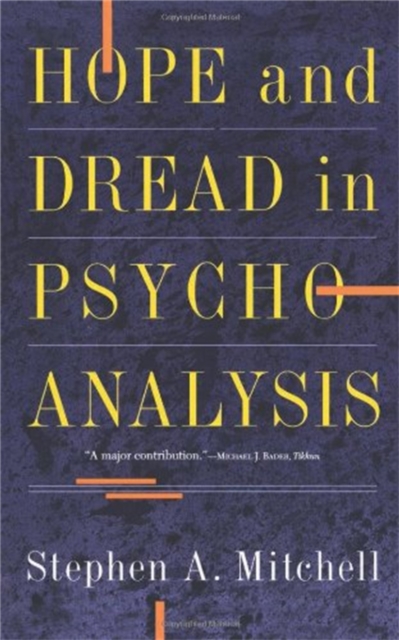 Hope And Dread In Psychoanalysis, Paperback / softback Book