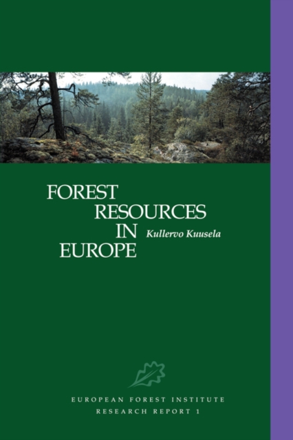 Forest Resources in Europe 1950-1990, Paperback / softback Book