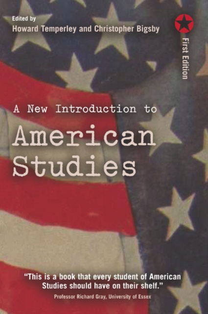 A New Introduction to American Studies, Paperback / softback Book