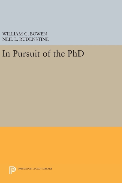 In Pursuit of the PhD, Hardback Book