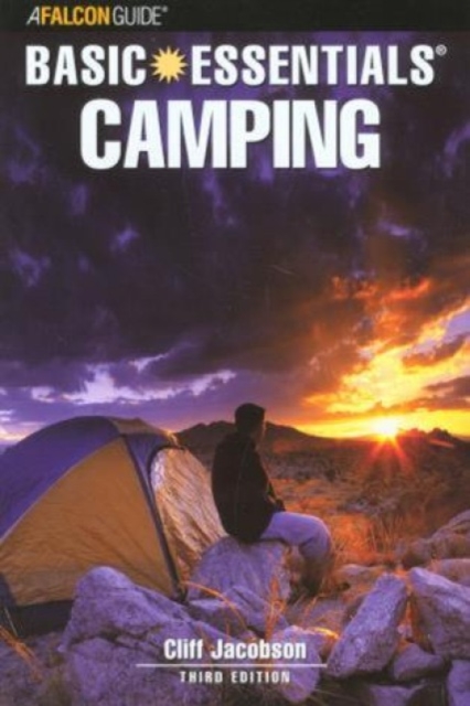 Basic Essentials (R) Camping, Paperback / softback Book
