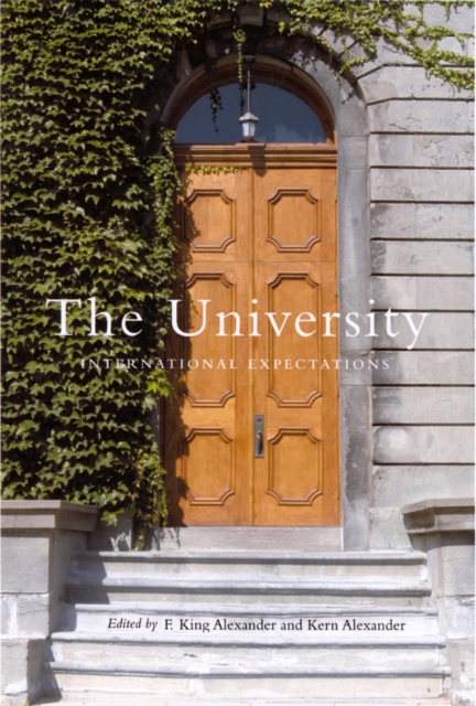 The University : International Expectations, Paperback / softback Book