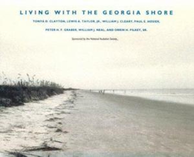 Living with the Georgia Shore, Paperback / softback Book
