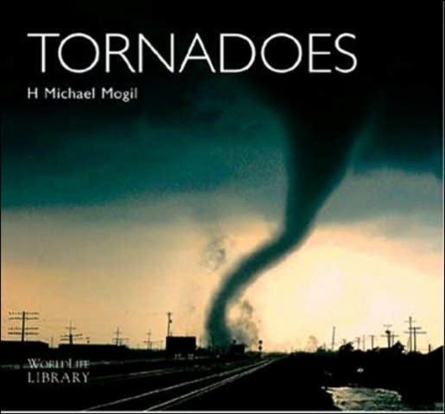 Tornadoes, Paperback / softback Book