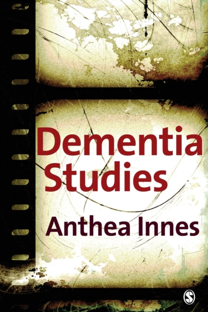 Dementia Studies : A Social Science Perspective, Paperback / softback Book