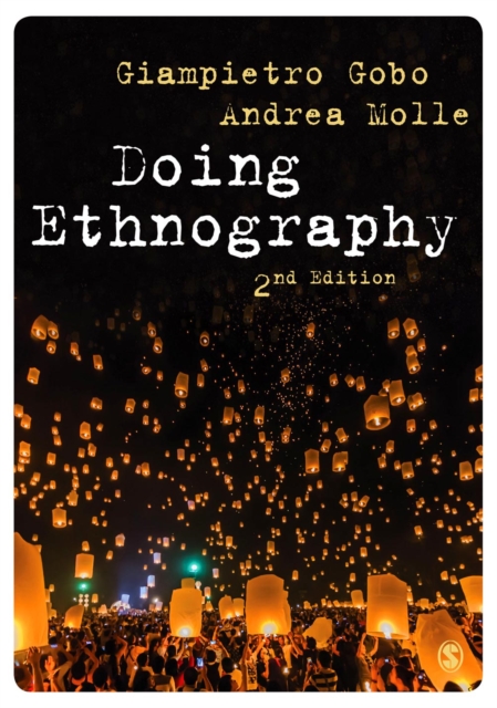 Doing Ethnography, Hardback Book