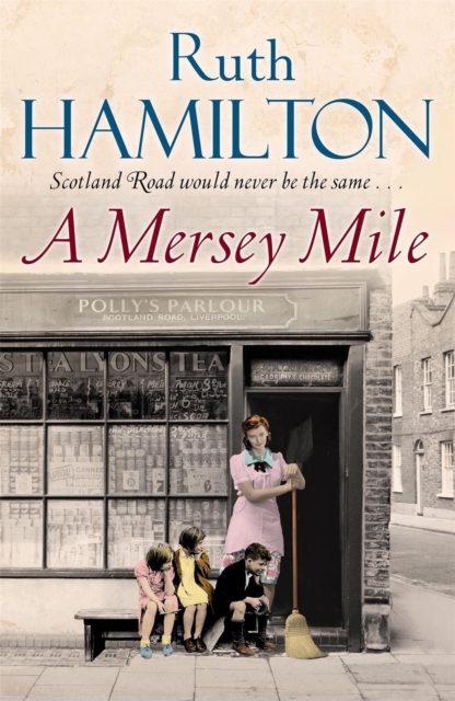 A Mersey Mile, Paperback / softback Book