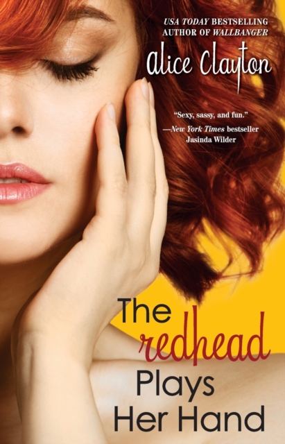 The Redhead Plays Her Hand, Paperback / softback Book