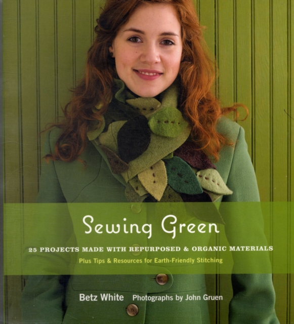 Sewing Green, Paperback / softback Book