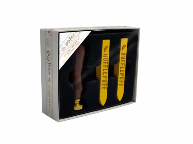 Harry Potter: Hufflepuff Wax Seal Set, Kit Book Harry Potter: Hufflepuff Wax Seal Set, Kit Book
