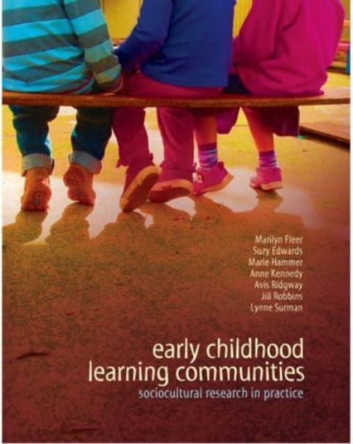 Early Childhood Learning Communities, Paperback Book