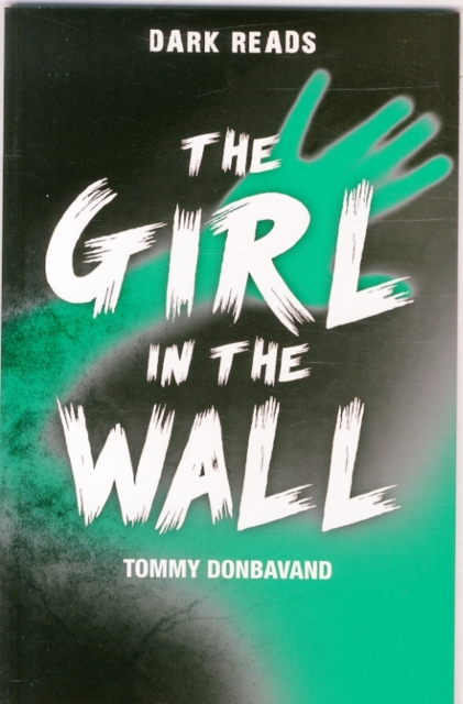 The Girl in the Wall, Paperback / softback Book