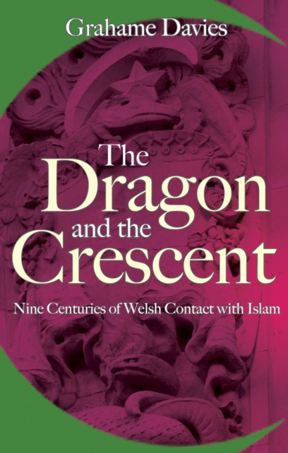 The Dragon and the Crescent, Paperback / softback Book