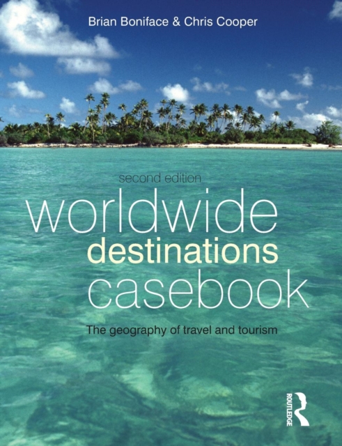 Worldwide Destinations Casebook, Paperback / softback Book