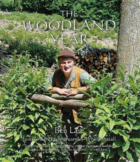 The Woodland Year, Paperback / softback Book
