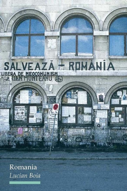 Romania : Borderland of Europe, Paperback / softback Book