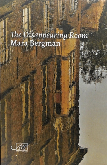 The Disappearing Room, Paperback / softback Book