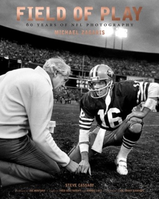 Field of Play : 60 Years of NFL Photography, Hardback Book