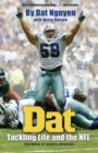 Dat : Tackling Life and the NFL - Book
