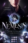Nemesis 2: Vom Sturm gekusst : Gotter-Romantasy mit starker Heldin, in der Fantasie und Realitat ganz nah beieinander liegen - eBook
