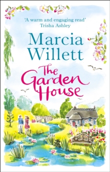 The Garden House : A beautiful, feel-good story about family and buried secrets