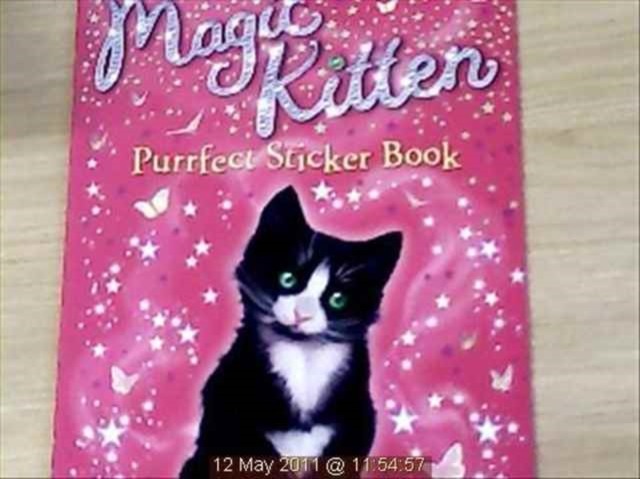 MAGIC KITTEN PURRFECT, Paperback Book