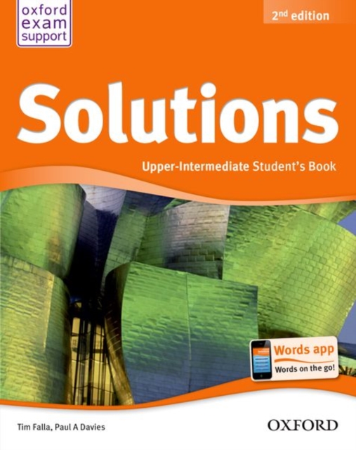 Solutions: Upper-Intermediate: Student's Book, Paperback / softback Book