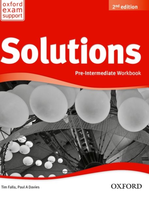 Solutions: Pre-Intermediate: Workbook, Paperback / softback Book