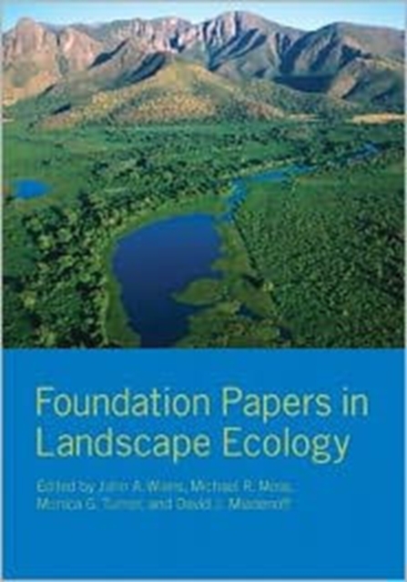 Foundation Papers in Landscape Ecology, Hardback Book