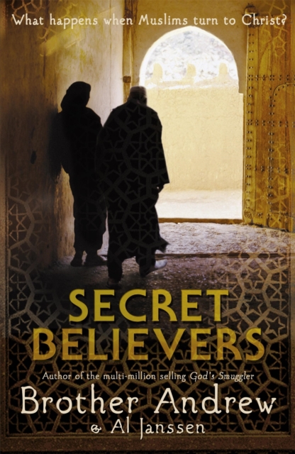 Secret Believers, Paperback / softback Book