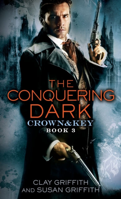 The Conquering Dark: Crown & Key, Paperback / softback Book