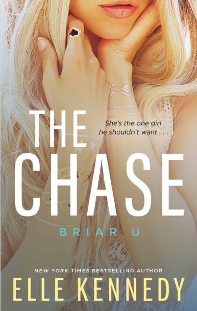 The Chase : the must-read, sports romance and TikTok sensation!, Paperback / softback Book