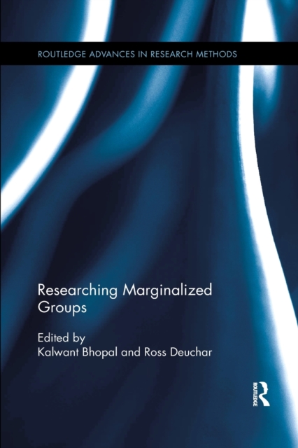 Researching Marginalized Groups, Paperback / softback Book