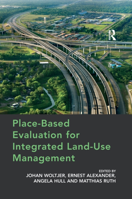 Place-Based Evaluation for Integrated Land-Use Management, Paperback / softback Book