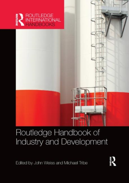 Routledge Handbook of Industry and Development, Paperback / softback Book