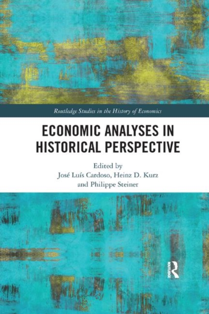 Economic Analyses in Historical Perspective, Paperback / softback Book