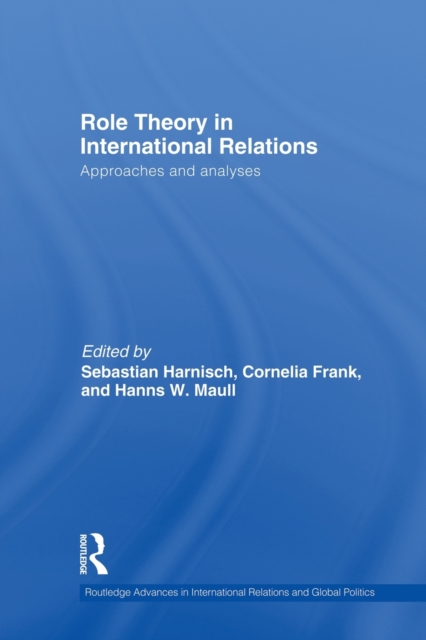 Role Theory in International Relations, Paperback / softback Book