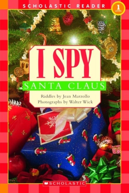 I Spy Santa Claus, Paperback / softback Book