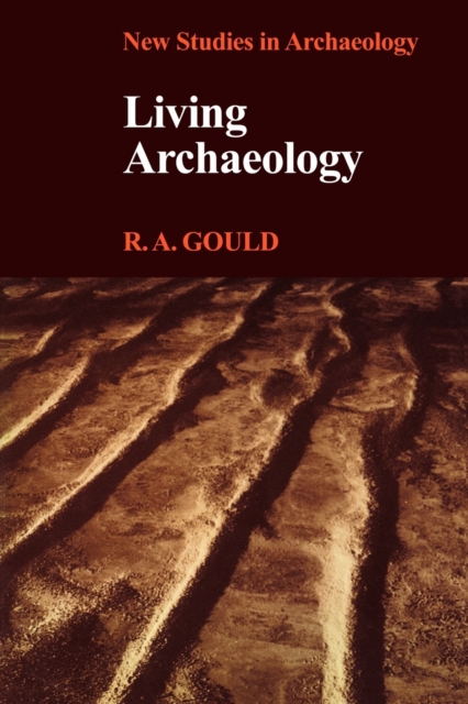 Living Archaeology, Paperback / softback Book