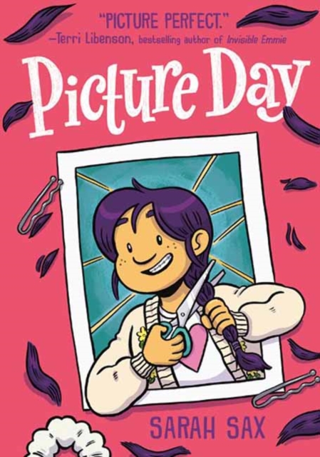 Picture Day : (A Graphic Novel), Paperback / softback Book